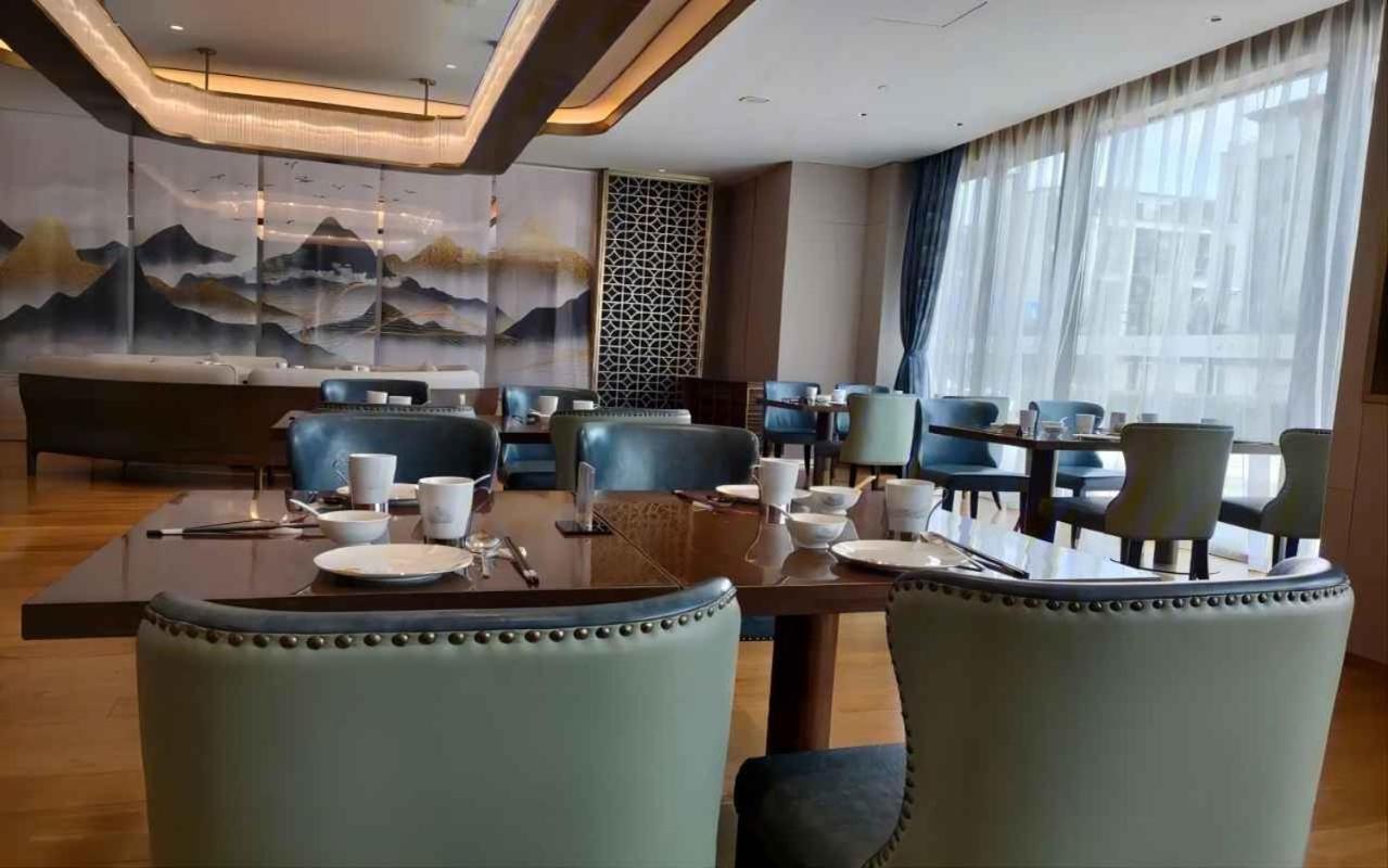 Jinglai Bushe Hotel Bund Nanjing West Road Shanghai Exterior photo